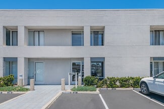 Plus de détails pour 711 W 17th St, Costa Mesa, CA - Local d'activités à louer