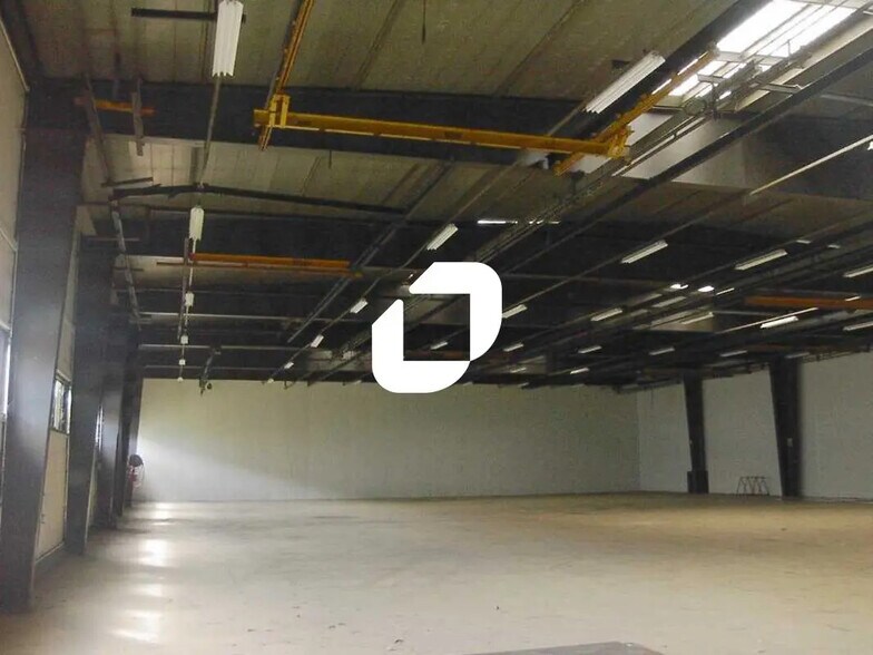 6 Rue Yves Toudic, Vénissieux à vendre - Photo du bâtiment - Image 2 de 7