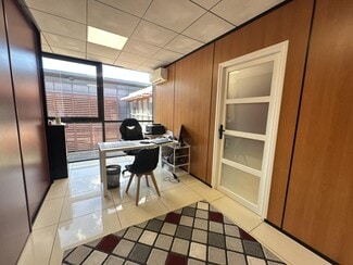 More details for 1 Rond-Point De La Résistance, Saint-Jean - Office for Lease