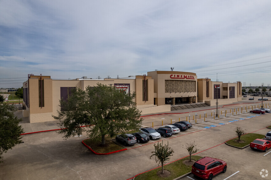 20909-20915 Gulf Fwy, Webster, TX à louer - Photo du bâtiment - Image 3 de 8