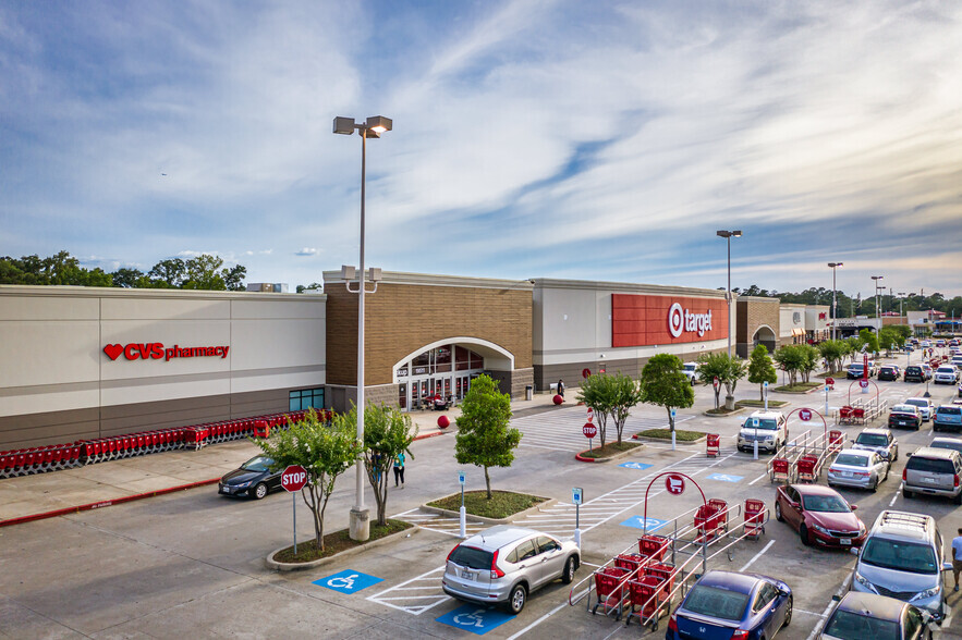 19511 Interstate 45, Spring, TX for lease - Primary Photo - Image 1 of 9