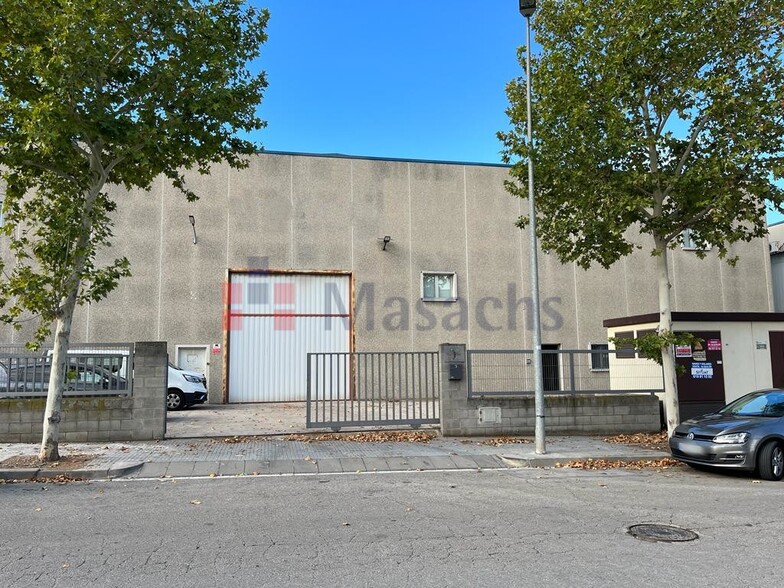 Industriel dans Sant Cugat Del Vallès, BAR à louer - Photo du bâtiment - Image 1 de 14