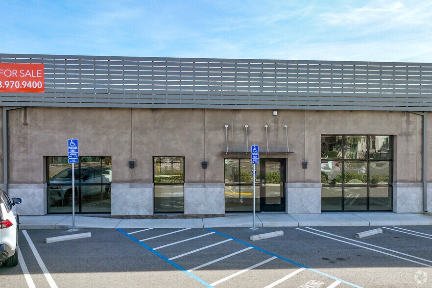 259-261 Moffett Blvd, Mountain View, CA à louer - Photo du bâtiment - Image 2 de 7