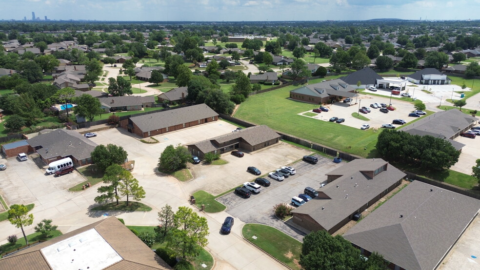 10300 Greenbriar Pl, Oklahoma City, OK for sale - Aerial - Image 2 of 3