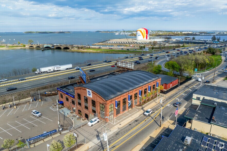 296 Freeport St, Boston, MA à louer - Photo du bâtiment - Image 1 de 3