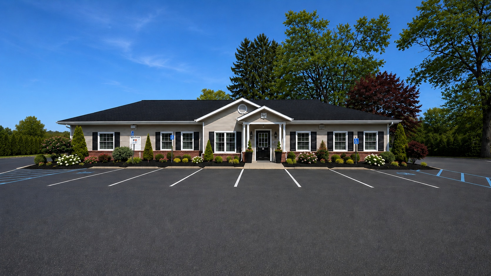 27 W Sand Lake Rd, Wynantskill, NY for lease Interior Photo- Image 1 of 5