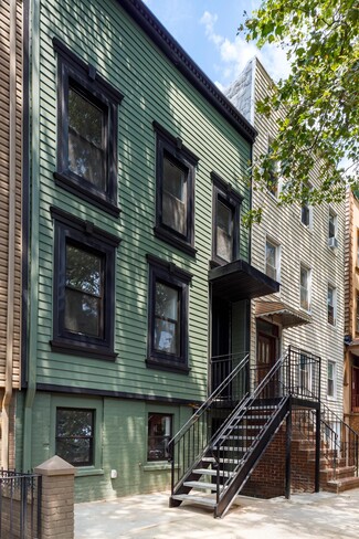 More details for 59 Devoe St, Brooklyn, NY - Multifamily for Sale