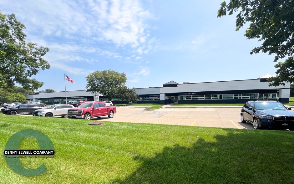 2701 SE Convenience Blvd, Ankeny, IA à louer - Photo du bâtiment - Image 2 de 7