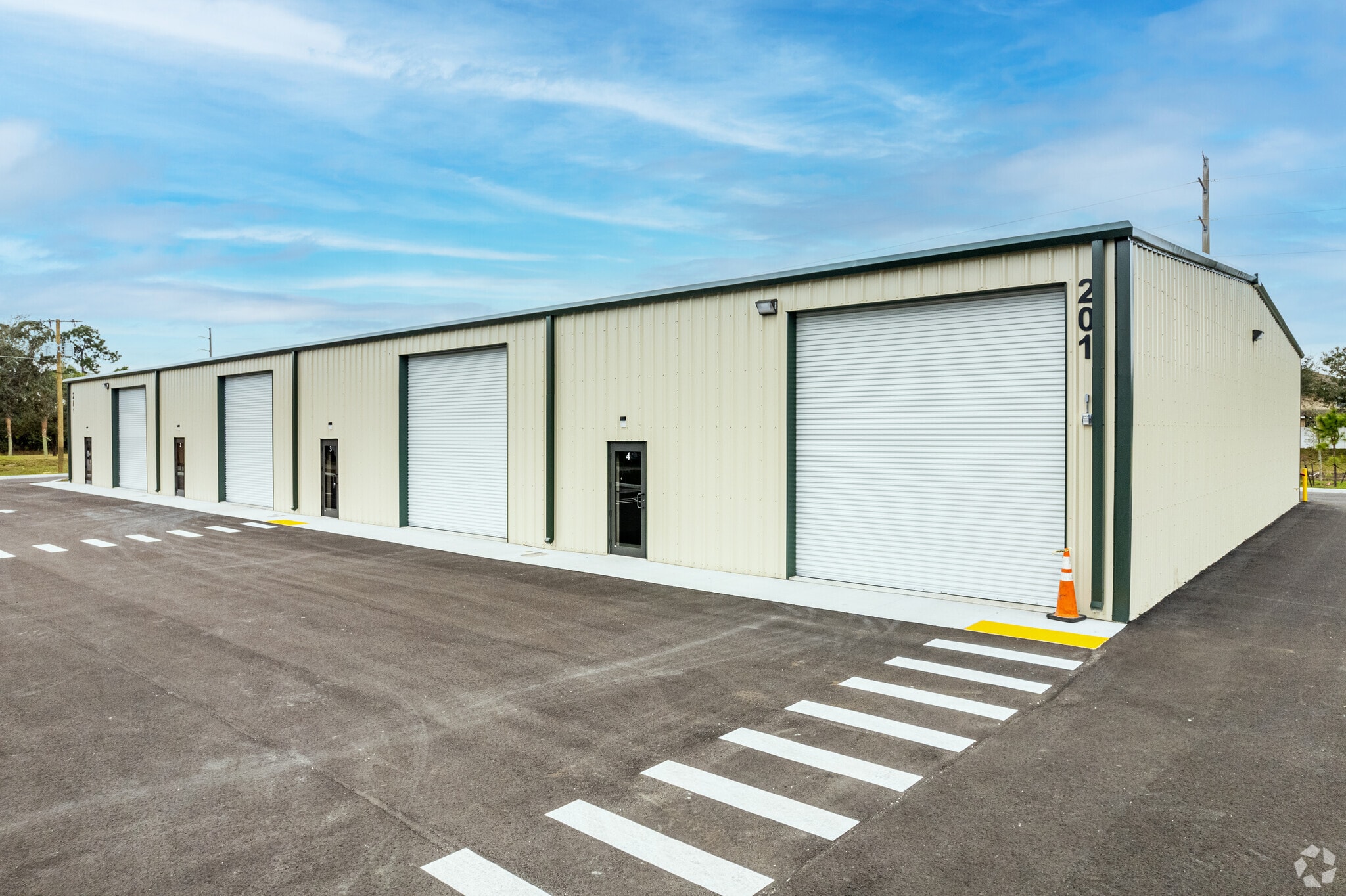201 Wallace Ave, Lehigh Acres, FL for lease Primary Photo- Image 1 of 4