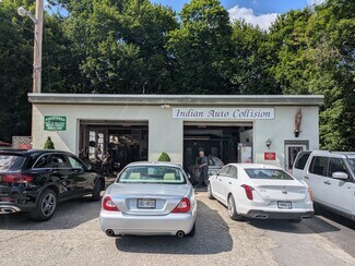Plus de détails pour 13 Edgemont Rd, Katonah, NY - Industriel à louer