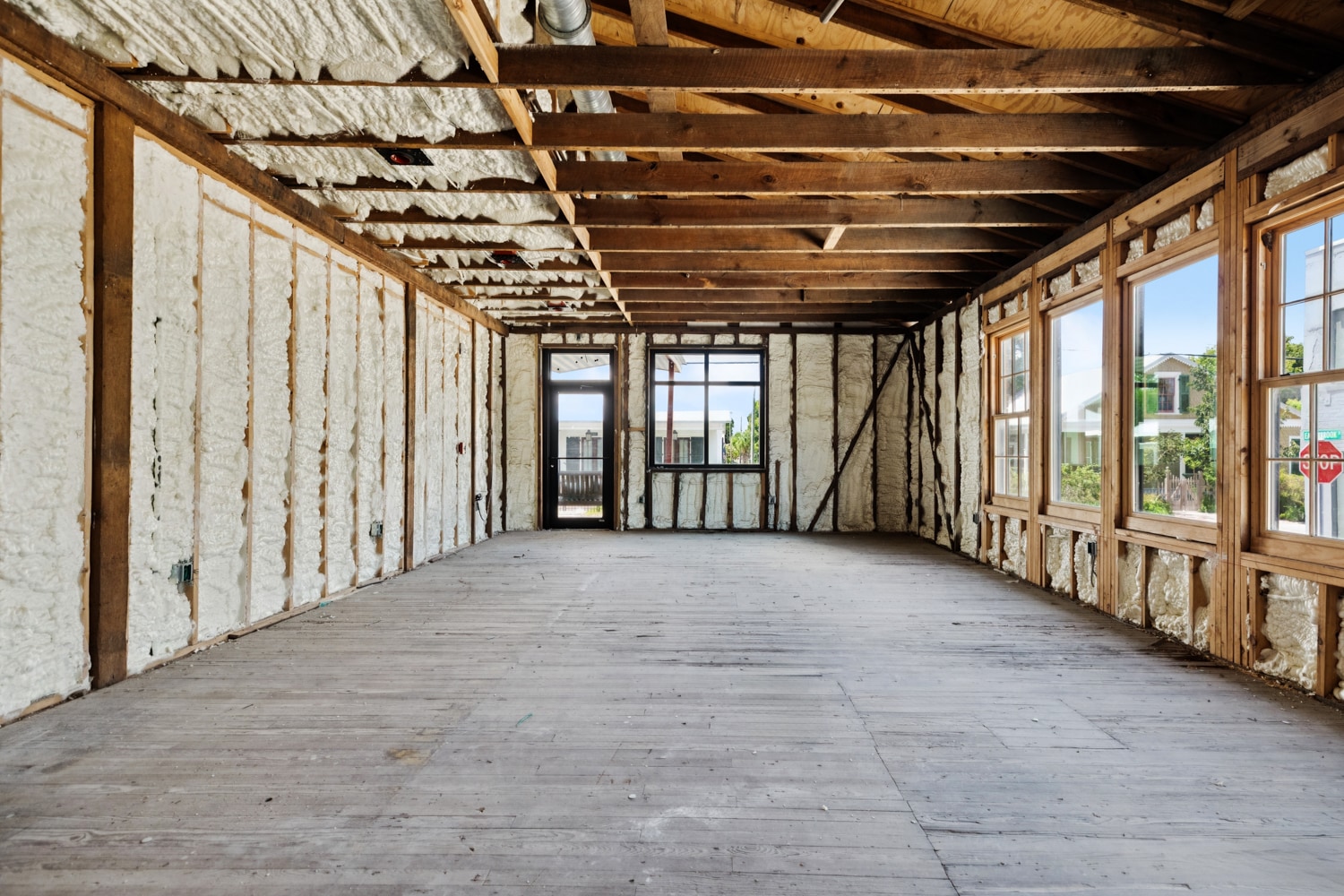 301 S Toulme St, Bay Saint Louis, MS for lease Interior Photo- Image 1 of 2