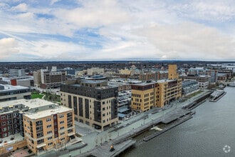 335 N Washington St, Green Bay, WI - Aerial  map view