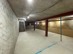 126 Above Bar St, Southampton for lease Interior Photo- Image 2 of 2
