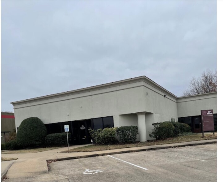 3104 S Elm Pl, Broken Arrow, OK for lease - Building Photo - Image 1 of 14