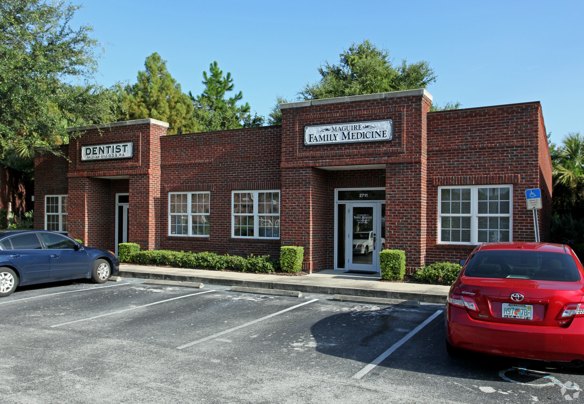 2711-2713 Maguire Rd, Ocoee, FL for lease Primary Photo- Image 1 of 16