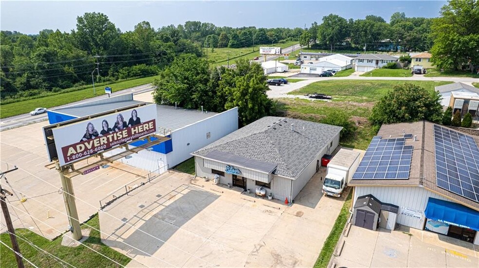 3619 Messanie St, Saint Joseph, MO for sale - Building Photo - Image 2 of 15