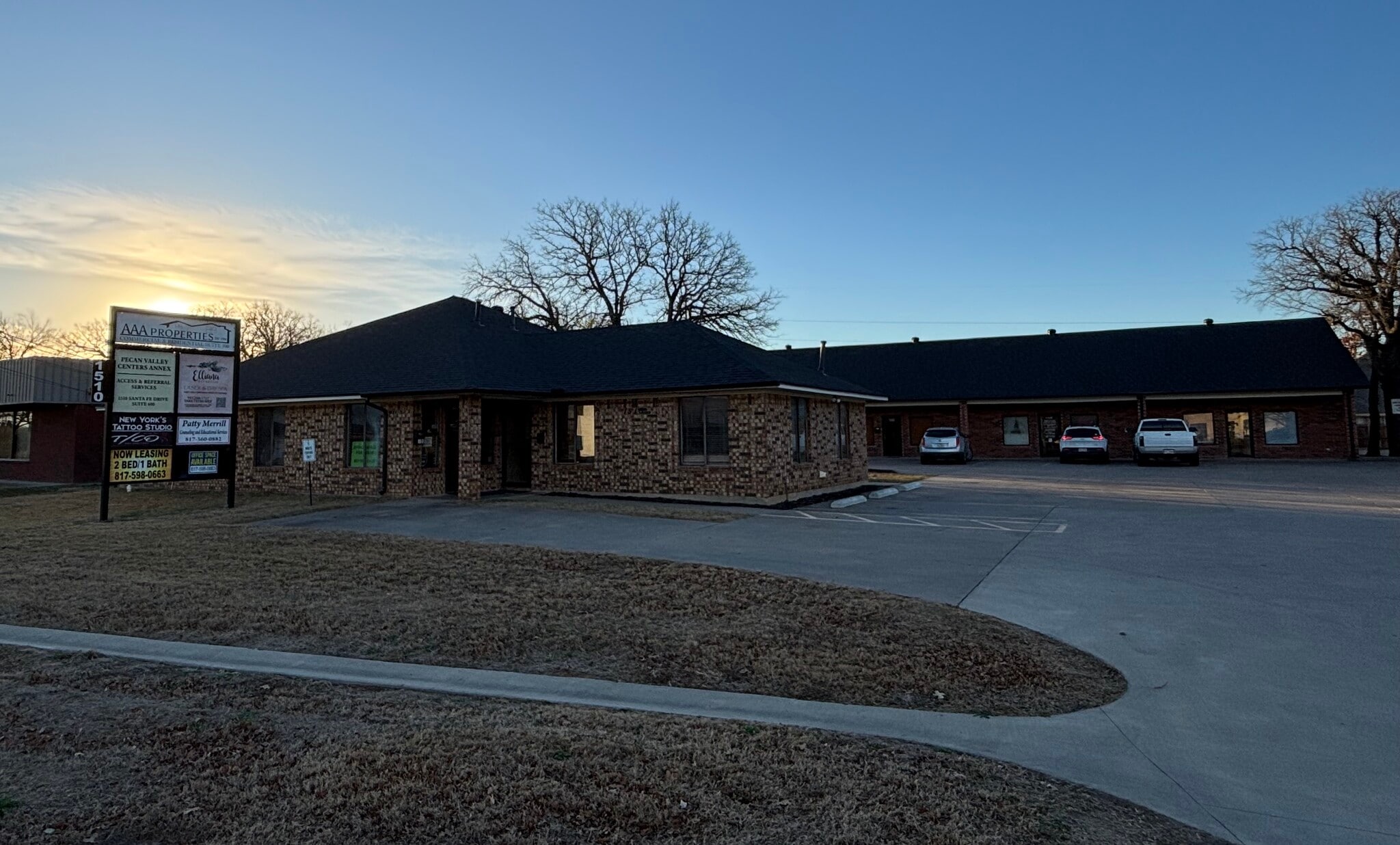 1510 Santa Fe Dr, Weatherford, TX for lease Primary Photo- Image 1 of 10
