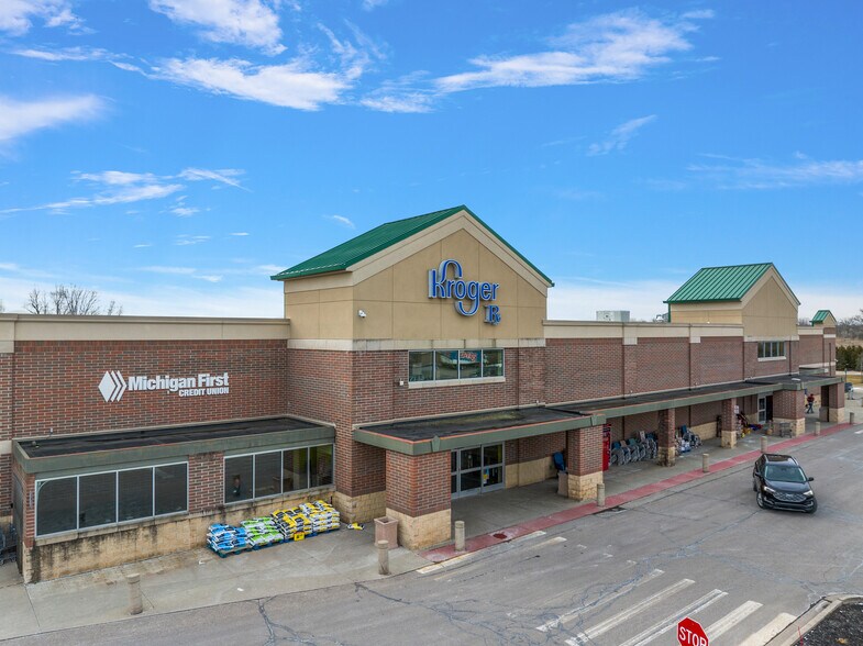 16320-16700 26 Mile Rd, Macomb, MI à louer - Photo du bâtiment - Image 3 de 6