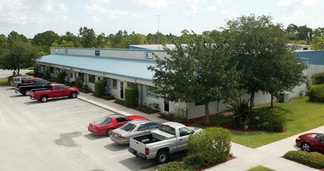 Plus de détails pour 739 North Dr, Melbourne, FL - Industriel à louer