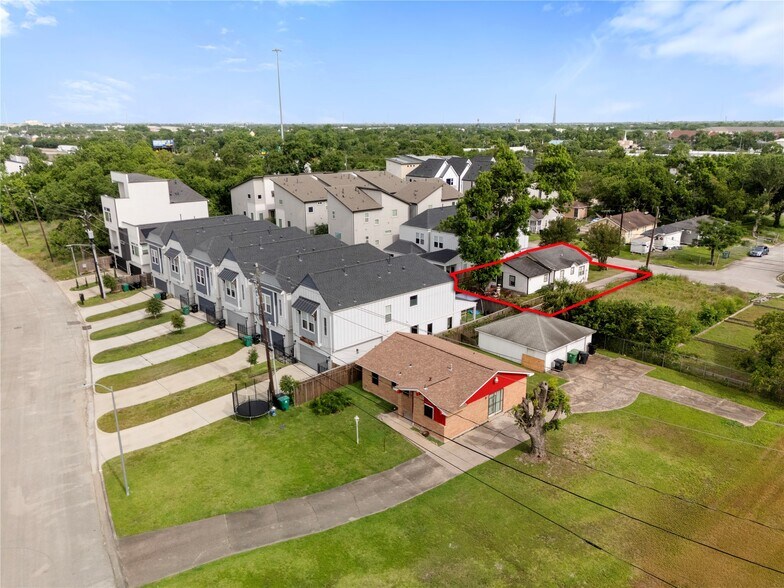 4110 Buck St, Houston, TX à vendre - Photo du bâtiment - Image 3 de 5
