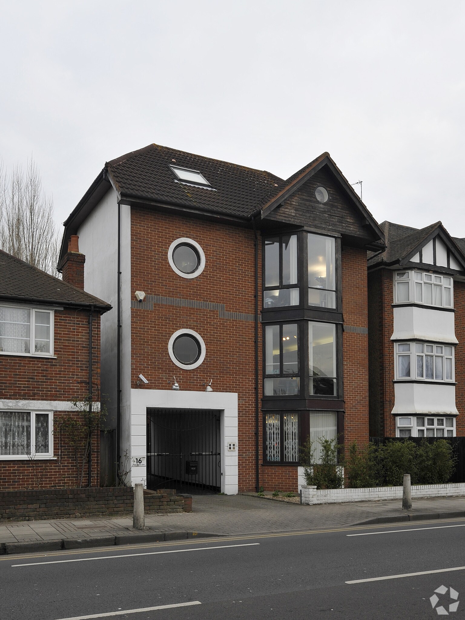 16 West Barnes Ln, Londres à louer Photo principale- Image 1 de 6