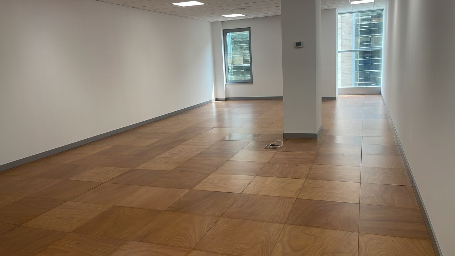 Bureau dans Rivas-Vaciamadrid, Madrid à louer Photo principale- Image 1 de 3