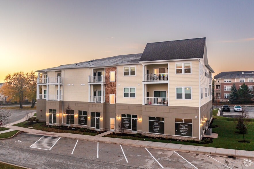 39w201 Herrington Blvd, Geneva, IL à louer - Photo du bâtiment - Image 1 de 24