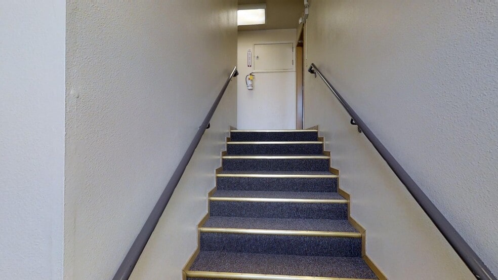 270-276 N 5th St, Coalinga, CA for sale - Building Photo - Image 3 of 14