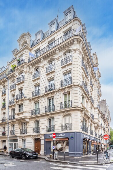 Rue Poirier De Narçay, Paris à vendre - Photo du bâtiment - Image 2 de 2
