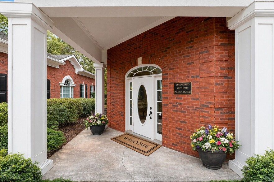 3985 Steve Reynolds Blvd, Norcross, GA à vendre - Photo du bâtiment - Image 2 de 24