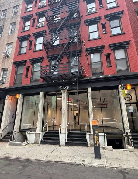 42-44 Grand St, New York, NY à louer - Photo du bâtiment - Image 2 de 6