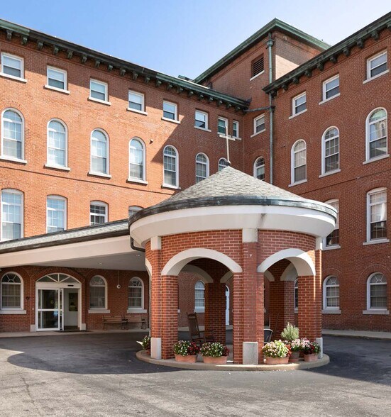 320 E Ripa Ave, Lemay, MO à vendre - Photo du bâtiment - Image 3 de 28