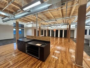 807 Broadway St NE, Minneapolis, MN for lease Interior Photo- Image 2 of 4