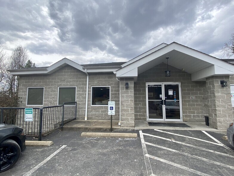 9125 Marshall Rd, Cranberry, PA à louer - Photo du bâtiment - Image 2 de 2