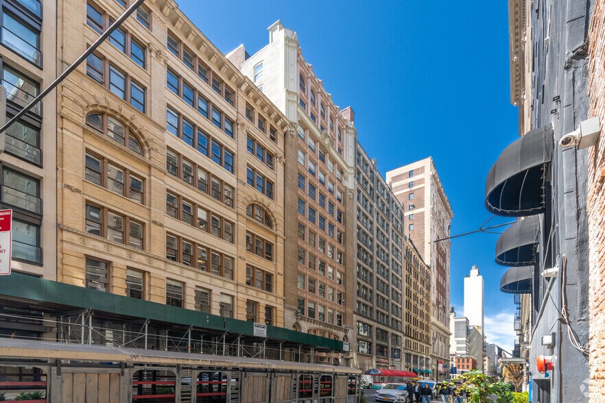 30 W 24th St, New York, NY à louer - Photo du bâtiment - Image 2 de 5