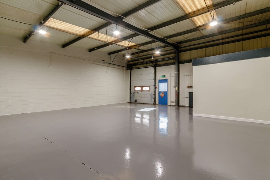 Woodgate Way S, Glenrothes for lease - Building Photo - Image 3 of 4