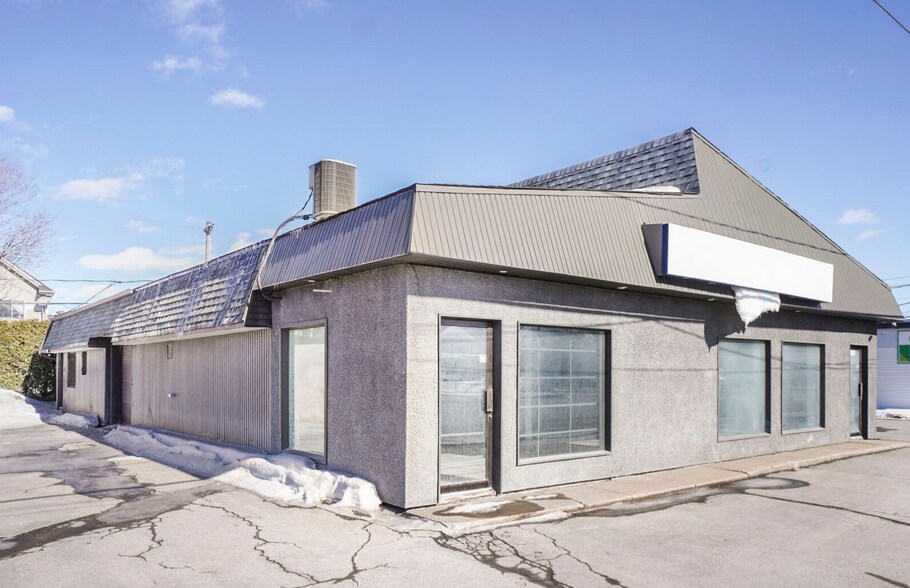 14013 Boul Du Curé-Labelle, Mirabel, QC à vendre - Photo principale - Image 1 de 1