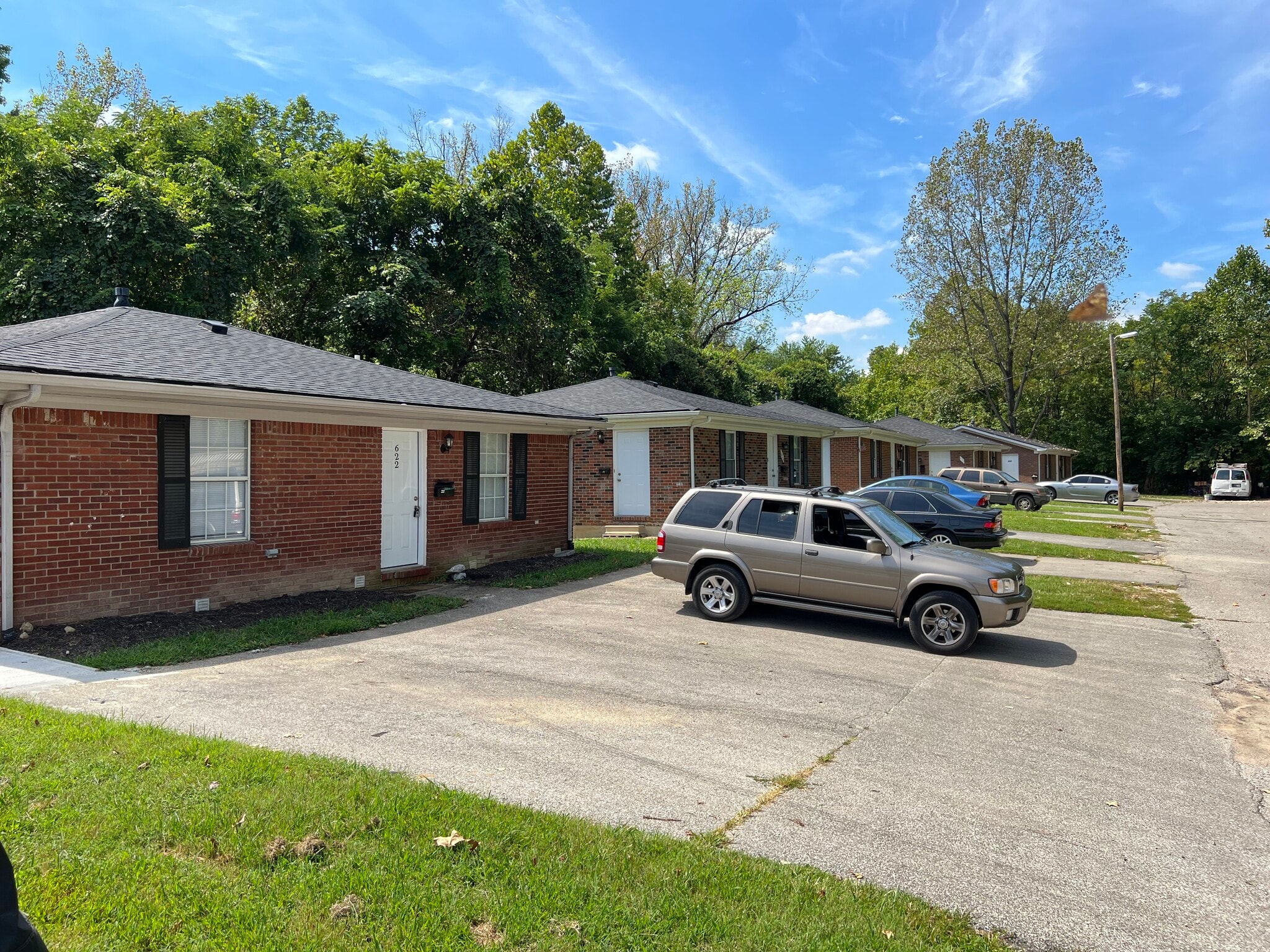 600-638 Francis Ave, Clarksville, IN for sale Building Photo- Image 1 of 12