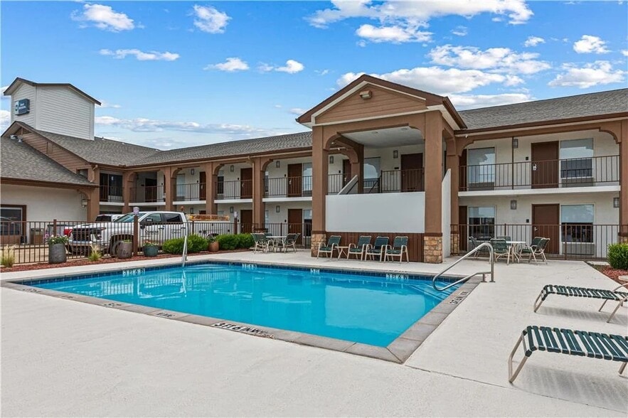 2251 N Trade Days Blvd, Canton, TX for sale - Building Photo - Image 3 of 19