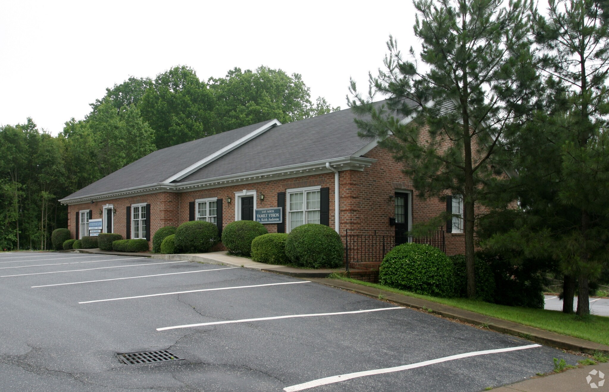 4010 E North St, Greenville, SC for lease Primary Photo- Image 1 of 6