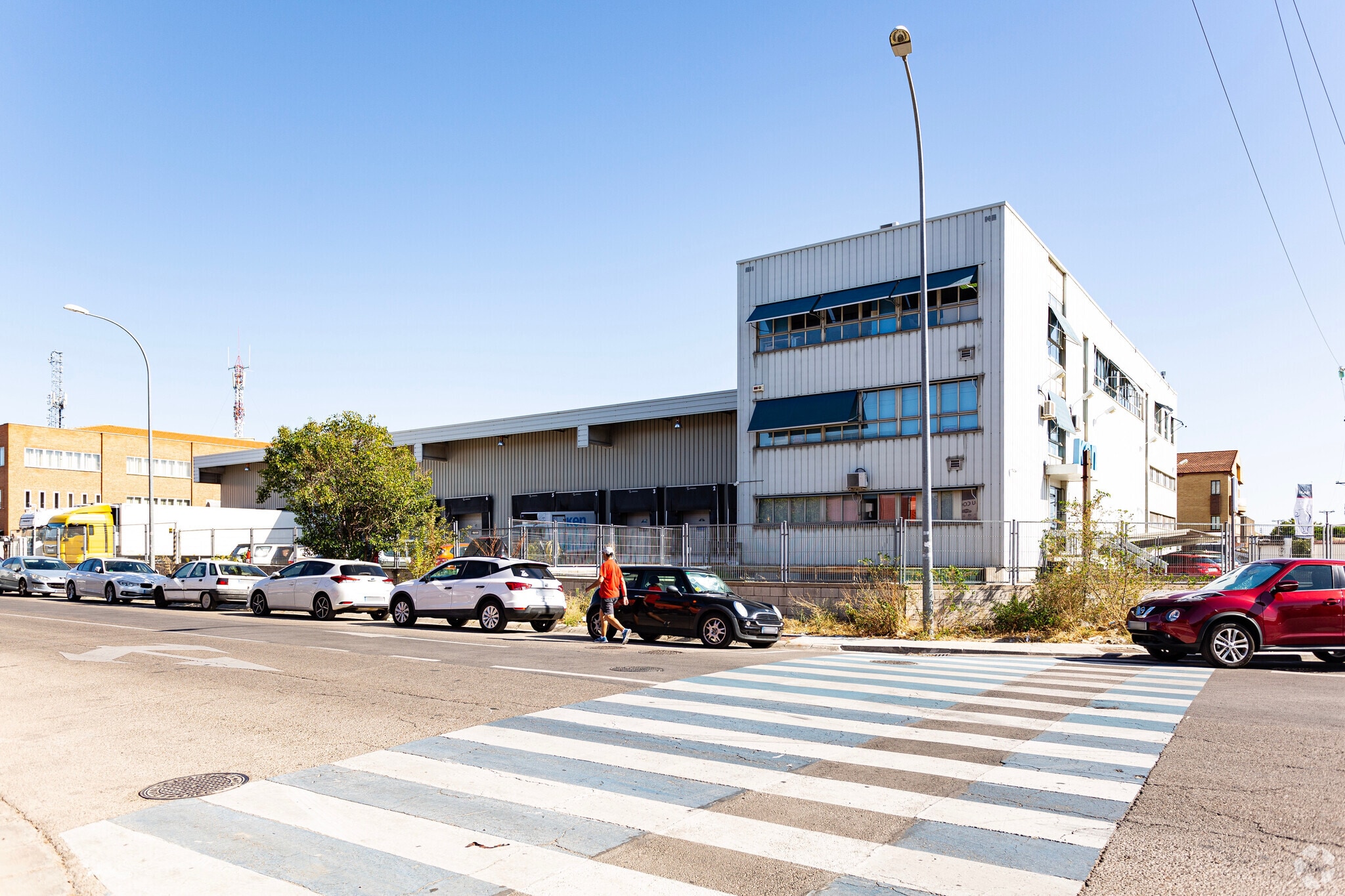 Industrial in Alcorcón, Madrid for lease Primary Photo- Image 1 of 6