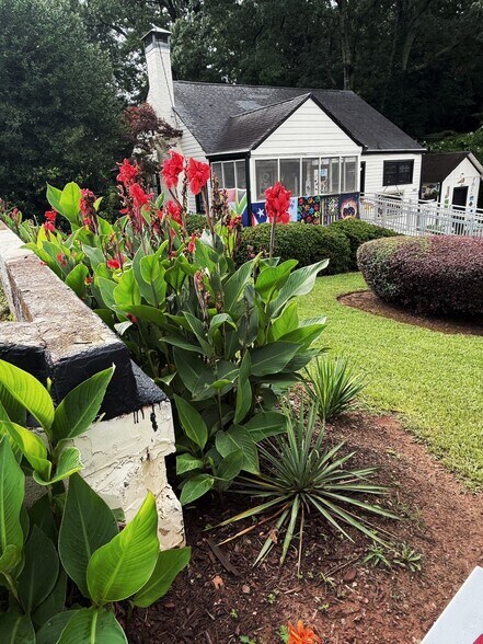 1463 Church St, Decatur, GA à vendre - Photo du bâtiment - Image 2 de 9