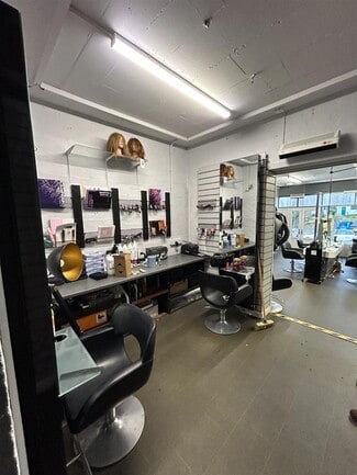 Plus de détails pour 50 Wheel Ln, Lichfield - Commerce de détail à vendre