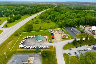 Plus de détails pour 981 Blue Star Dr, Traverse City, MI - Commerce de détail à vendre
