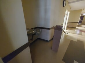 2828 N Clark St, Chicago, IL for lease Interior Photo- Image 2 of 24