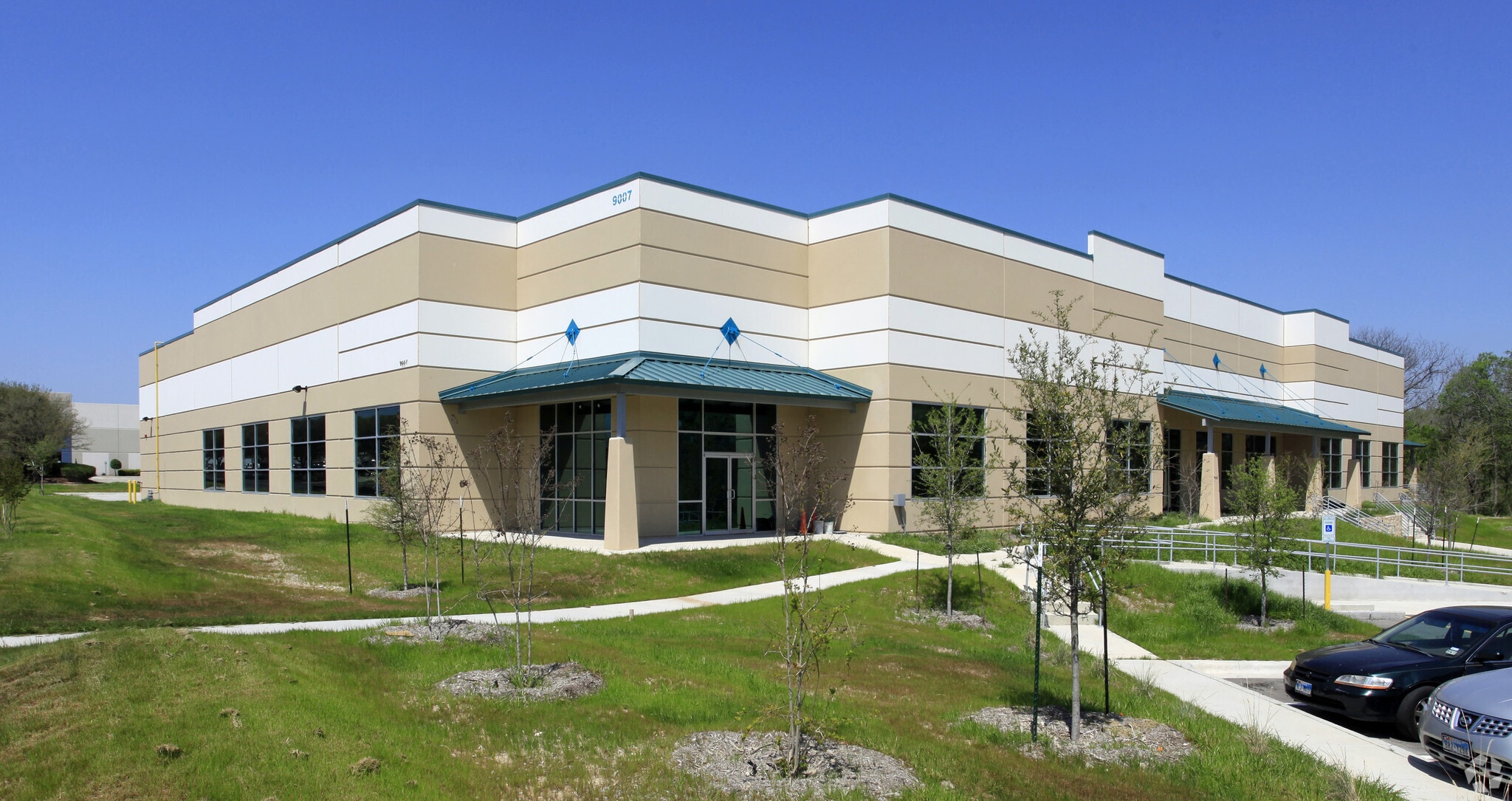 9007 Tuscany Way, Austin, TX for lease Building Photo- Image 1 of 7