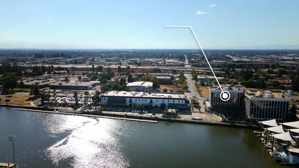 445 W Weber Ave, Stockton, CA à louer - Vidéo sur l’inscription commerciale - Image 2 de 68