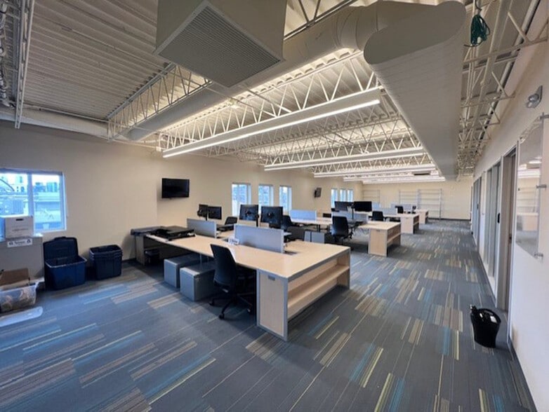 2941 W 19th Ave, Denver, CO for lease - Building Photo - Image 2 of 15