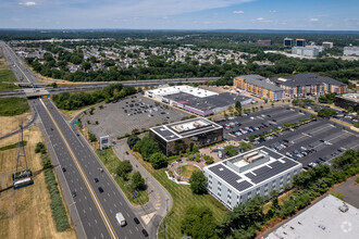 485 Route 1 S, Iselin, NJ - Aérien  Vue de la carte - Image1