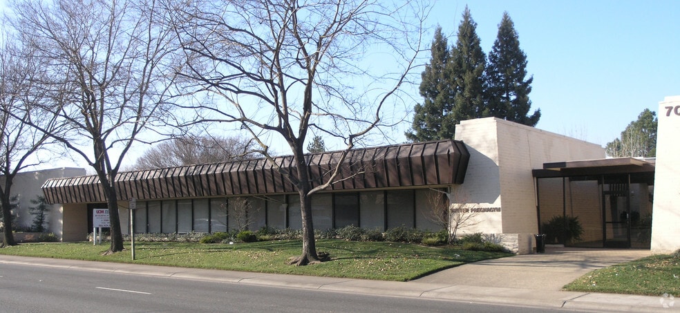 701 Howe Ave, Sacramento, CA à vendre - Photo du bâtiment - Image 3 de 17